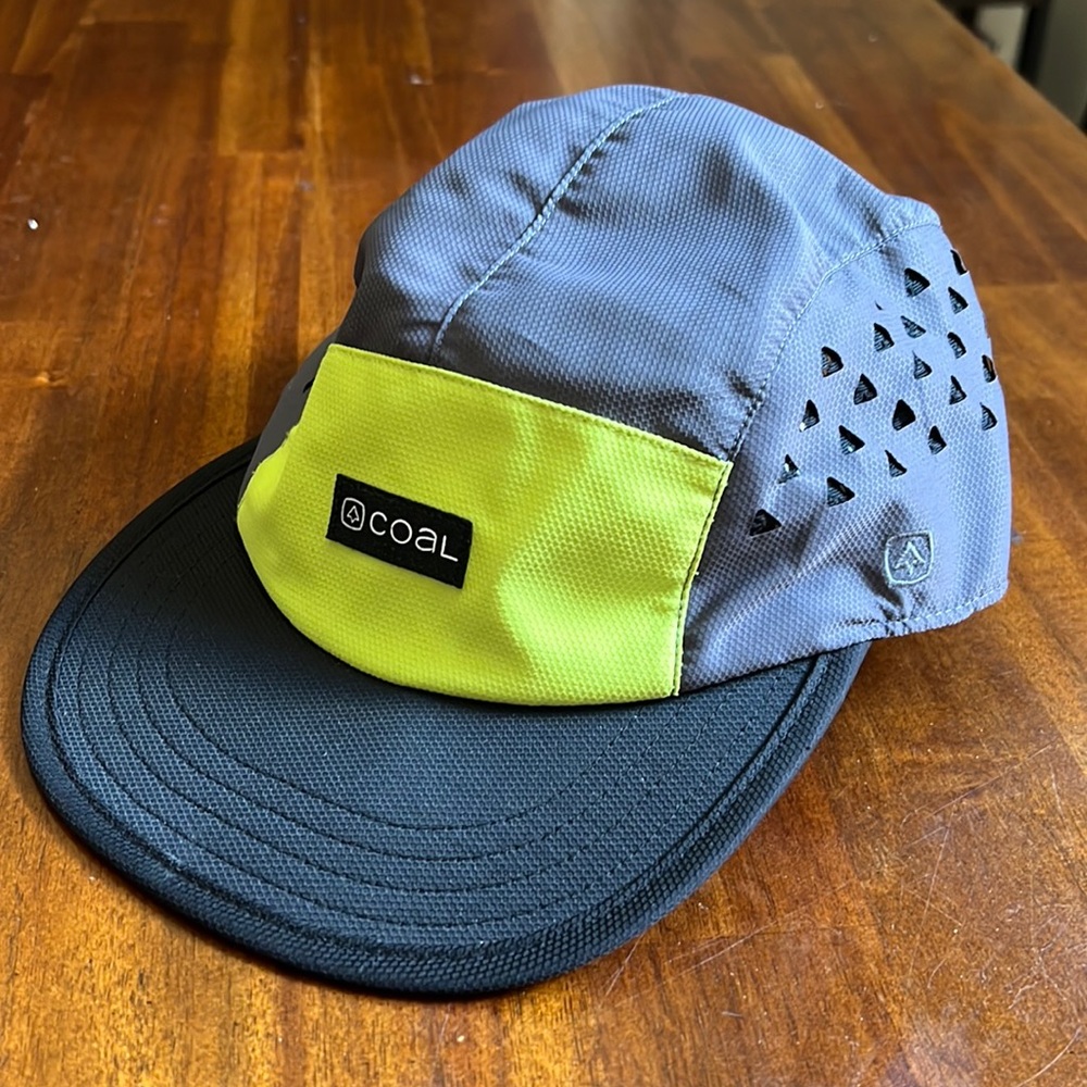 Coal Mesh Running hat